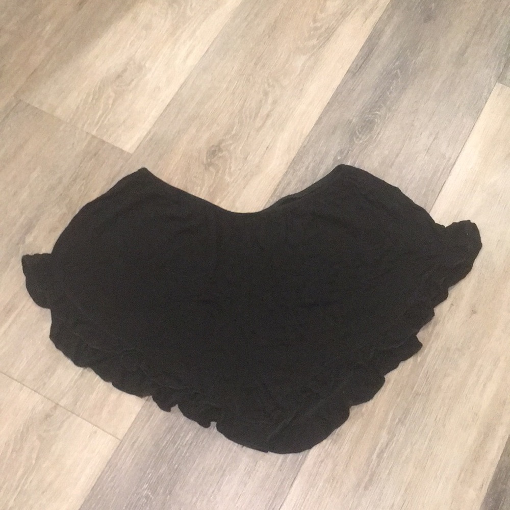 Brandy Melville shorts